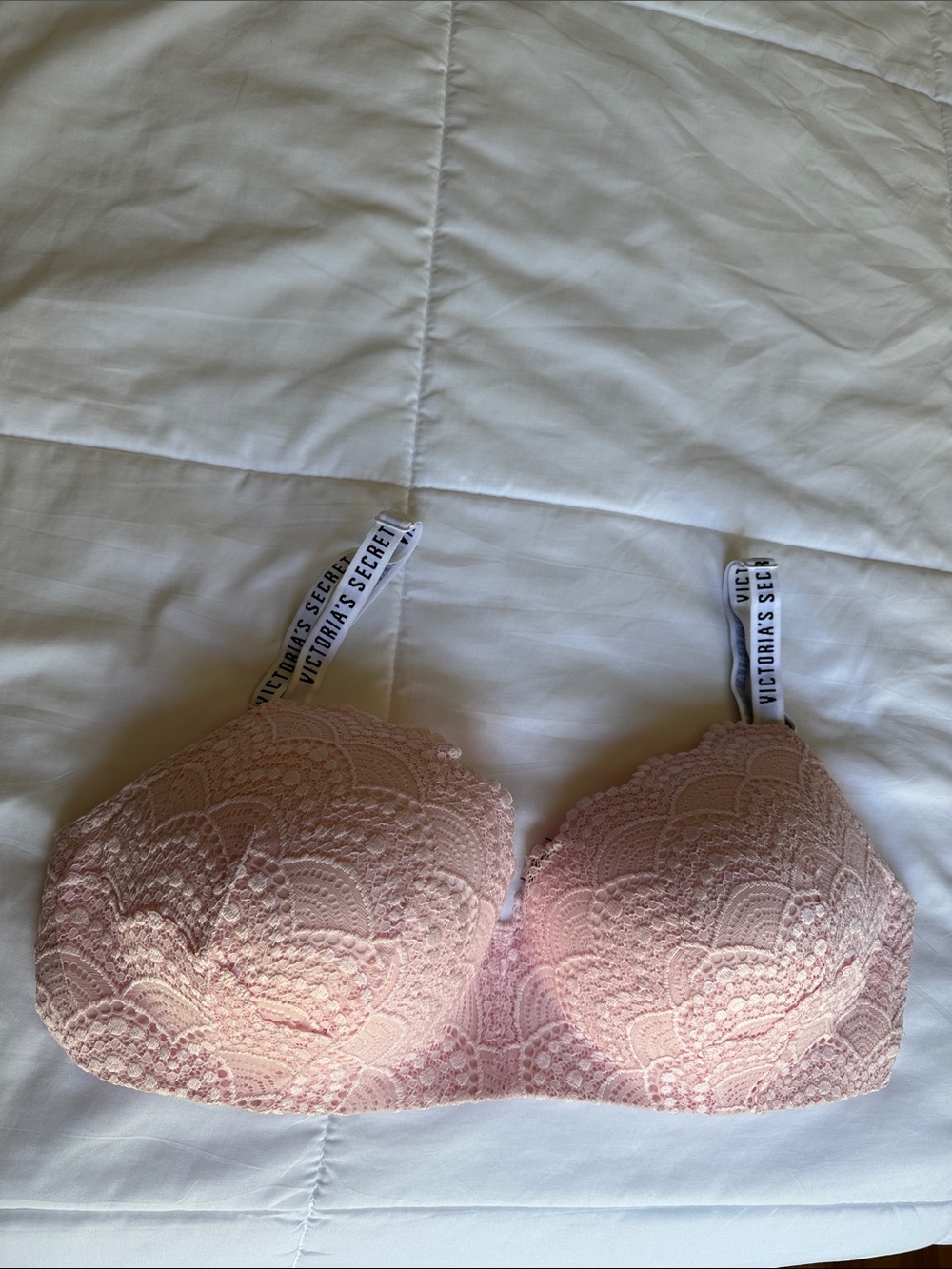 Victoria's Secret Blush Lace Push-Up Bra with Branded Straps